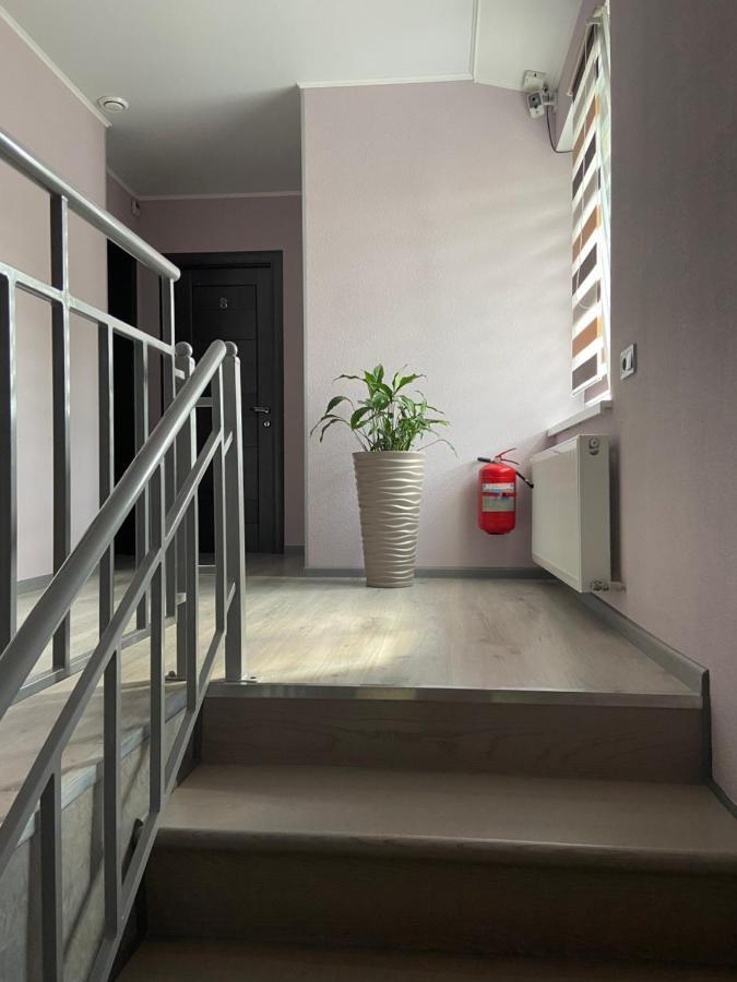 Guest House Max Khmelʼnytsʼkyy Dış mekan fotoğraf