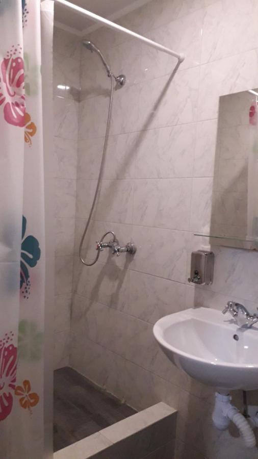 Guest House Max Khmelʼnytsʼkyy Dış mekan fotoğraf