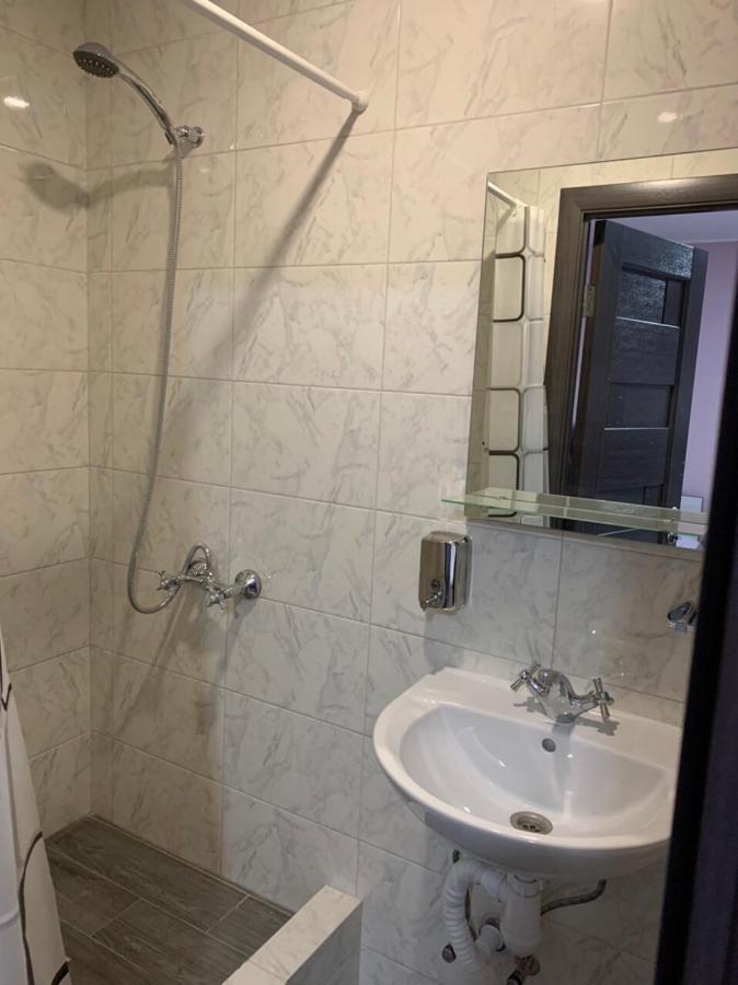Guest House Max Khmelʼnytsʼkyy Dış mekan fotoğraf