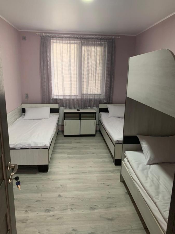 Guest House Max Khmelʼnytsʼkyy Dış mekan fotoğraf
