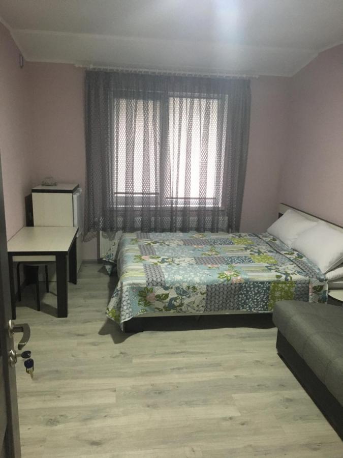 Guest House Max Khmelʼnytsʼkyy Dış mekan fotoğraf